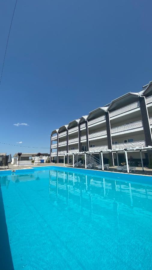 Lazurit Family Hotel Lazurne Εξωτερικό φωτογραφία
